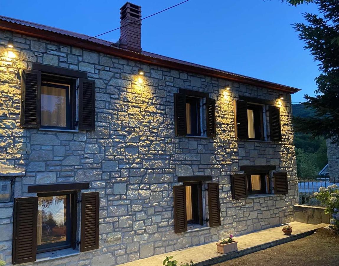 Cosy Lake House, Μια Ανάσα Πριν Τη Λίμνη Kalívia Kültér fotó