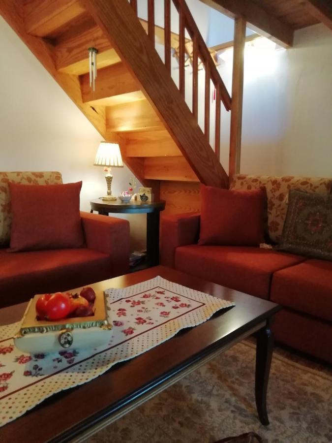 Cosy Lake House, Μια Ανάσα Πριν Τη Λίμνη Kalívia Kültér fotó