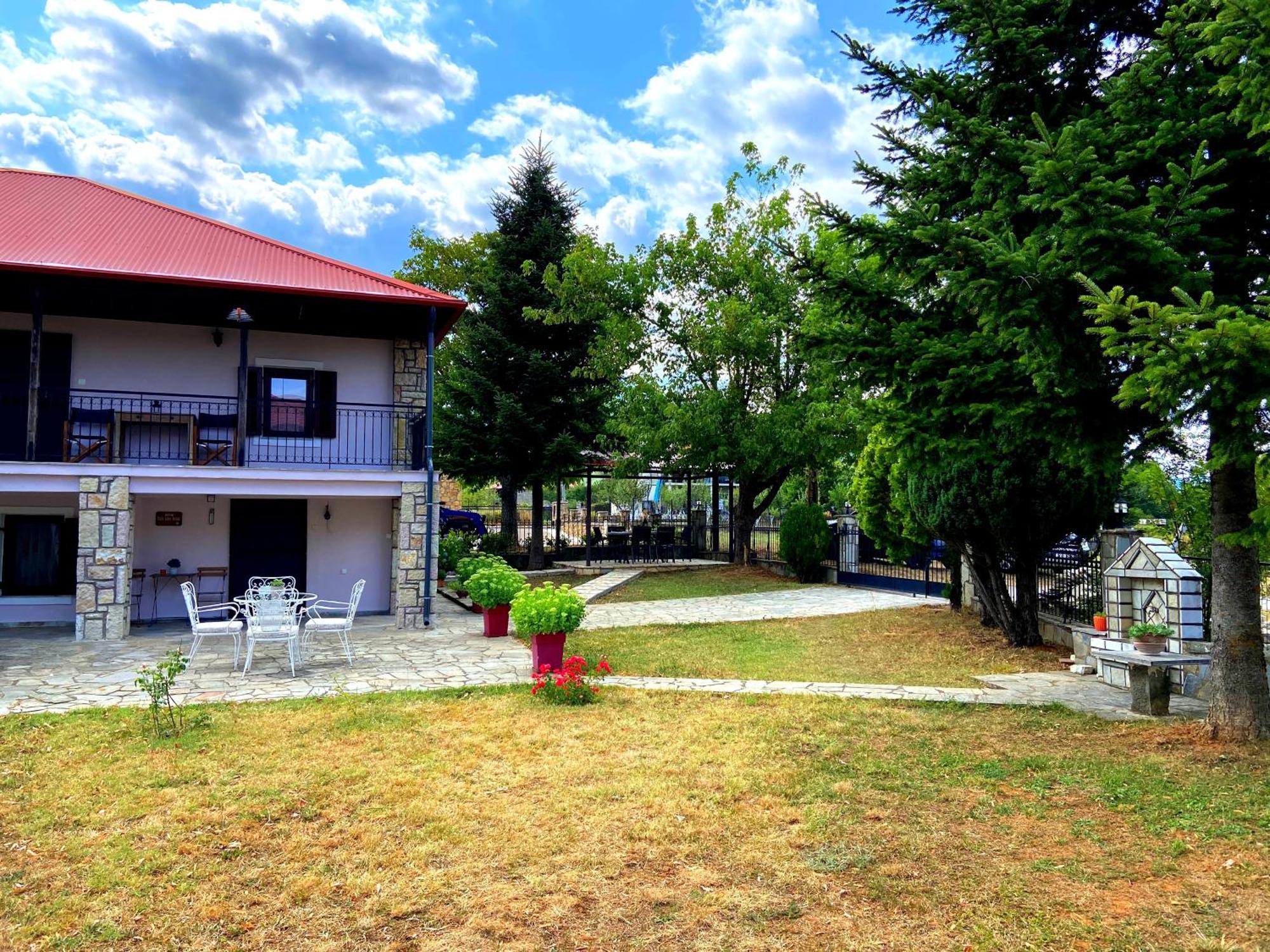 Cosy Lake House, Μια Ανάσα Πριν Τη Λίμνη Kalívia Kültér fotó