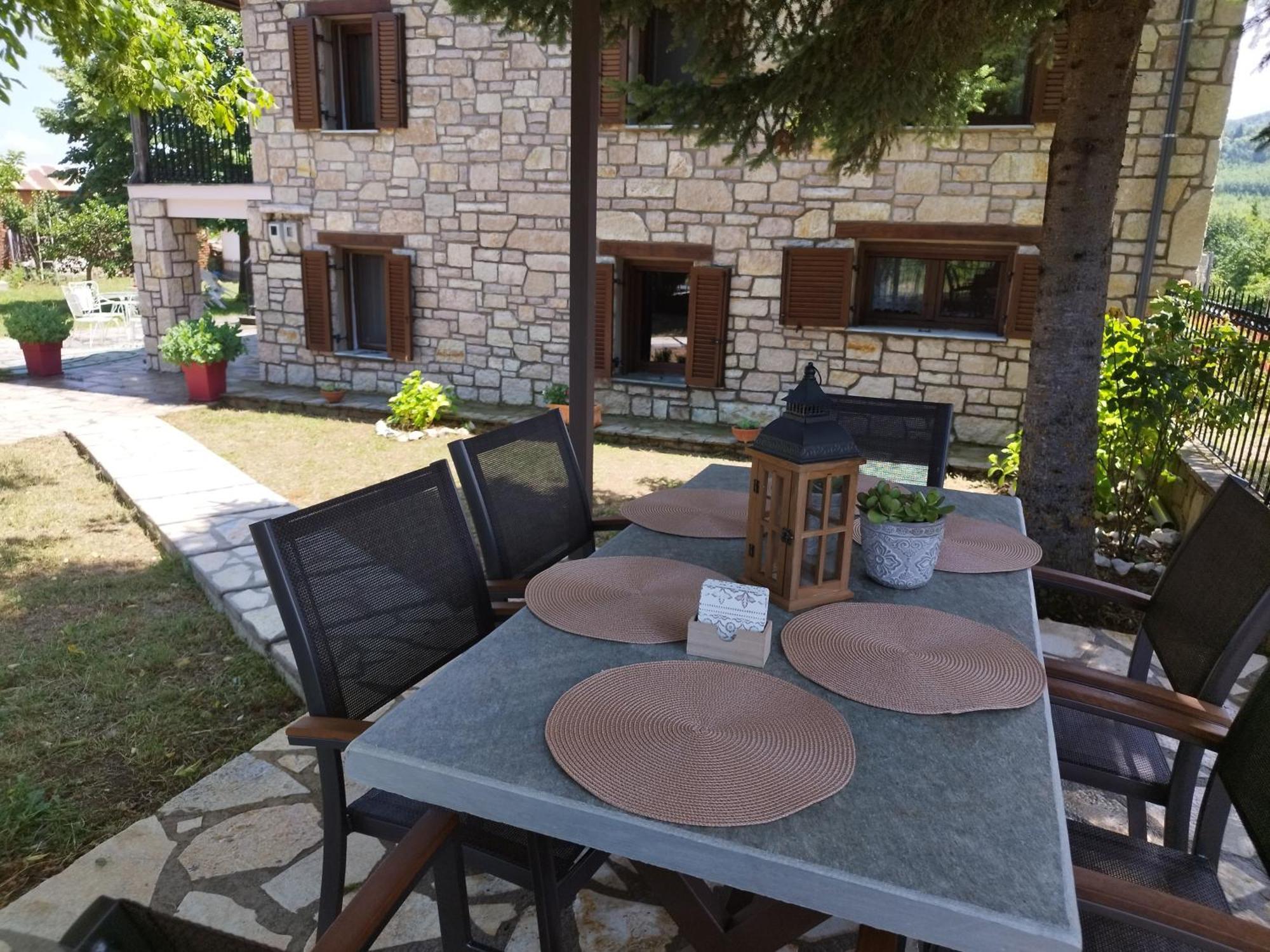 Cosy Lake House, Μια Ανάσα Πριν Τη Λίμνη Kalívia Kültér fotó